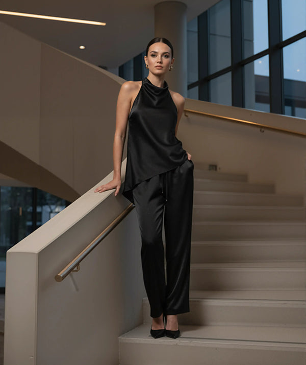 Notting Hill Lace-Up Set – Sleeveless Top & Wide-Leg Trousers