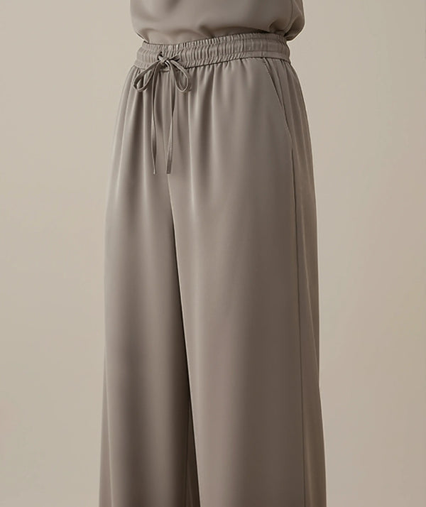 Notting Hill Lace-Up Set – Sleeveless Top & Wide-Leg Trousers